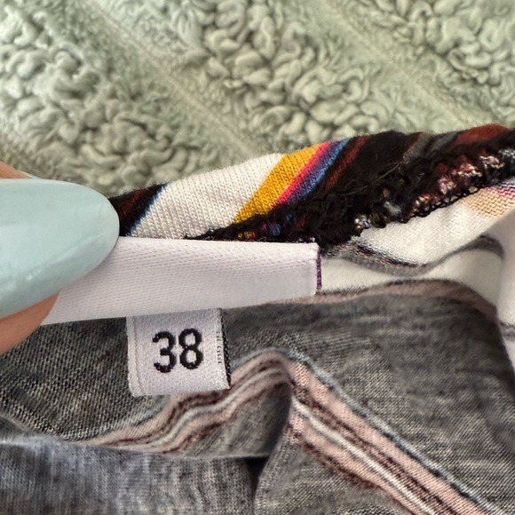 Black and Red Sleeveless Midi Sundress - Picture 5 of 5